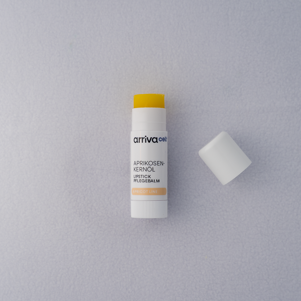 Lippenbalsam SPF 50 offener deckel textur ersichtlich